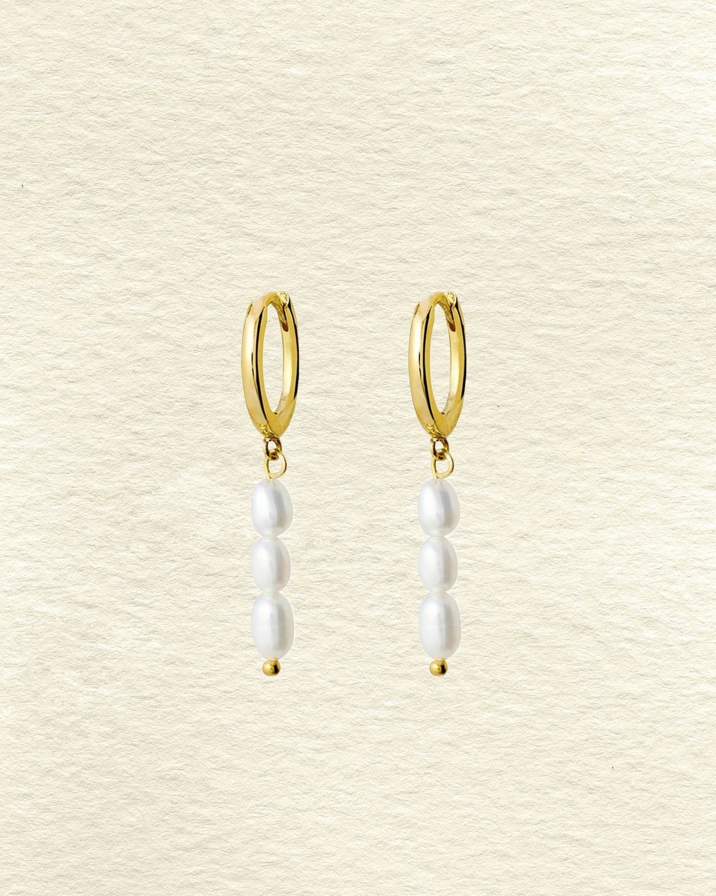 Isla Huggies Gold Earring