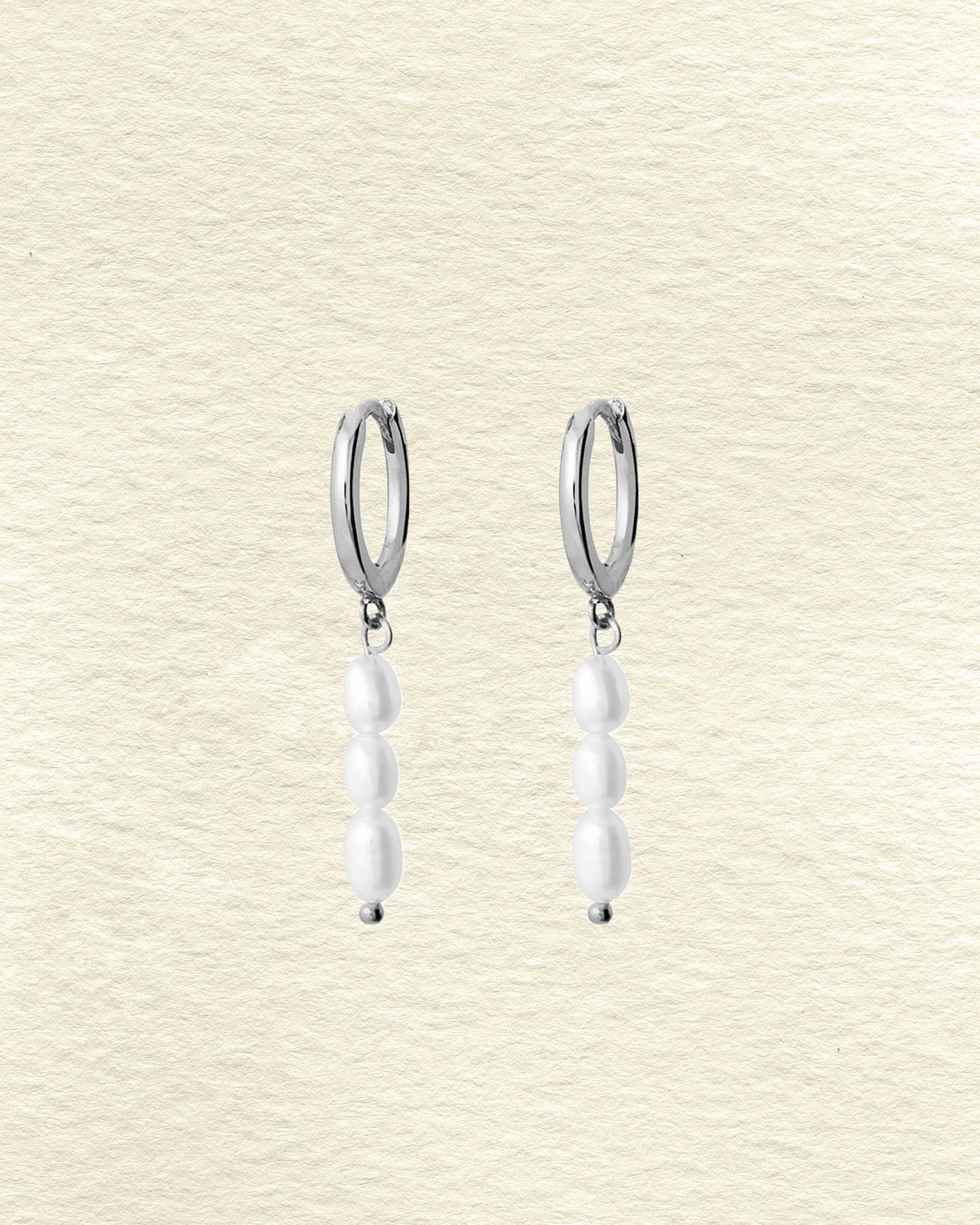 Isla Huggies Silver Earring